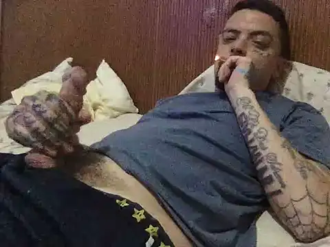 Snapshot of gboy171 chatting on September 24, 2025, 3:54 am gboy171 online show from September 24, 2025, 3:54 am