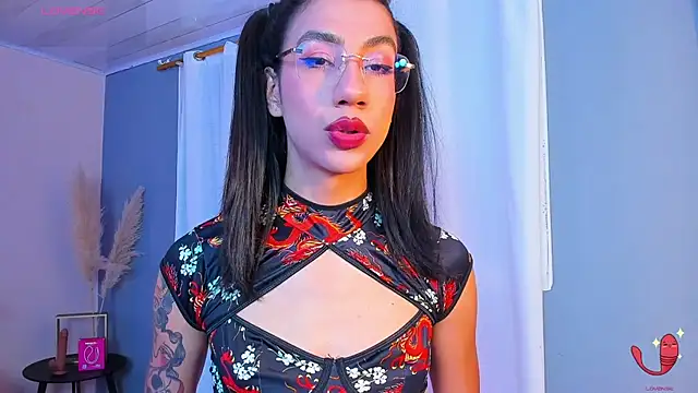 Snapshot of sofiaa_grey_ chatting on October 28, 2025, 12:30 pm sofiaa grey online show from October 28, 2025, 12:30 pm