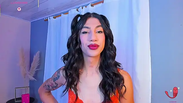 Snapshot of sofiaa_grey_ chatting on November 5, 2025, 12:27 pm sofiaa grey online show from November 5, 2025, 12:27 pm