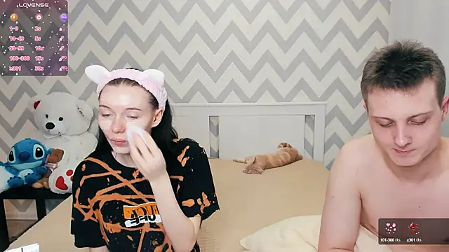 Snapshot of shaameless chatting on December 25, 2024, 9:45 am shaameless online show from December 25, 2024, 9:45 am