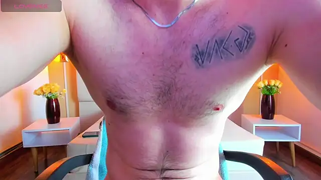 Snapshot of juan_prior chatting on October 25, 2025, 12:56 pm juan prior online show from October 25, 2025, 12:56 pm