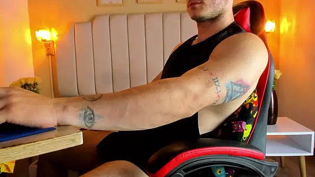 Snapshot of juan_prior chatting on November 29, 2025, 1:14 pm juan prior online show from November 29, 2025, 1:14 pm