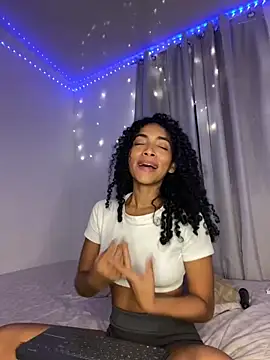 Snapshot of nicoleebony1 chatting on January 4, 2025, 12:48 am nicoleebony1 online show from January 4, 2025, 12:48 am