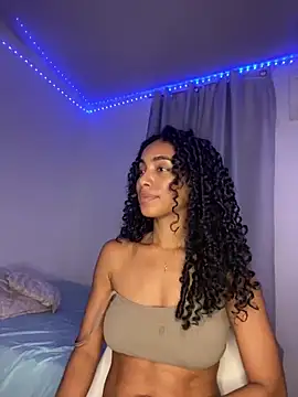 Snapshot of nicoleebony1 chatting on February 18, 2025, 1:32 am nicoleebony1 online show from February 18, 2025, 1:32 am