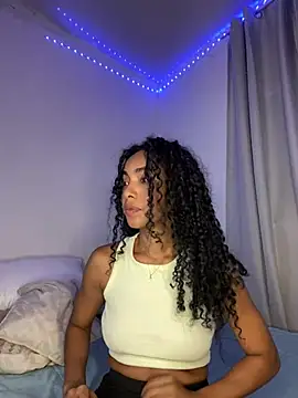 Snapshot of nicoleebony1 chatting on February 27, 2025, 10:42 pm nicoleebony1 online show from February 27, 2025, 10:42 pm