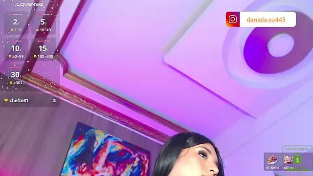 milan delrey online show from January 14, 2025, 8:04 pm