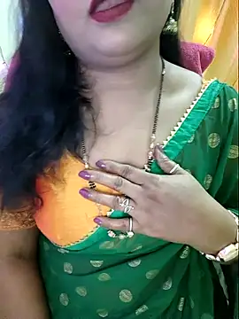 Snapshot of NEHA-DESHI chatting on November 7, 2025, 6:52 pm NEHA-DESHI online show from November 7, 2025, 6:52 pm