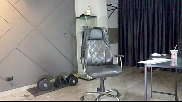 mattmasterss online show from January 4, 2025, 11:17 pm