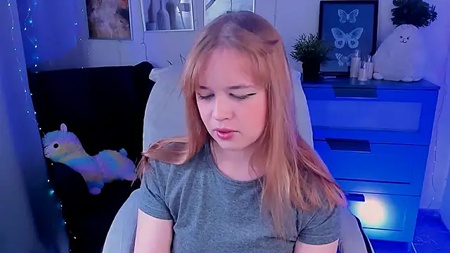 AlicePopsy online show from November 23, 2025, 10:59 am