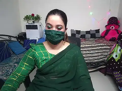 Snapshot of Arushisingh8888 chatting on February 21, 2025, 8:40 am Arushisingh8888 online show from February 21, 2025, 8:40 am