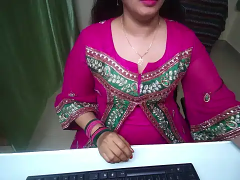 Snapshot of Arushisingh8888 chatting on October 15, 2025, 12:27 pm Arushisingh8888 online show from October 15, 2025, 12:27 pm