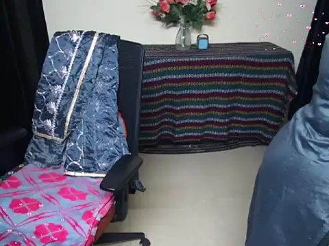 Snapshot of Arushisingh8888 chatting on November 18, 2025, 12:53 pm Arushisingh8888 online show from November 18, 2025, 12:53 pm