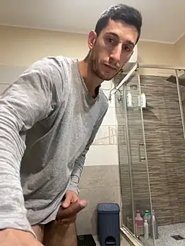 Gionnytav online show from November 19, 2025, 4:34 am