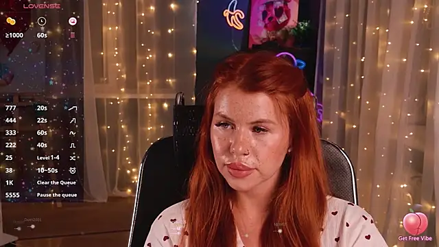 Snapshot of KristinaMoon chatting on February 7, 2025, 6:34 pm KristinaMoon online show from February 7, 2025, 6:34 pm