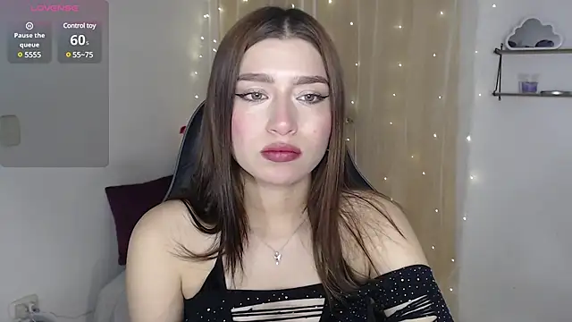 mily thomson b  online show from February 15, 2025, 11:58 pm