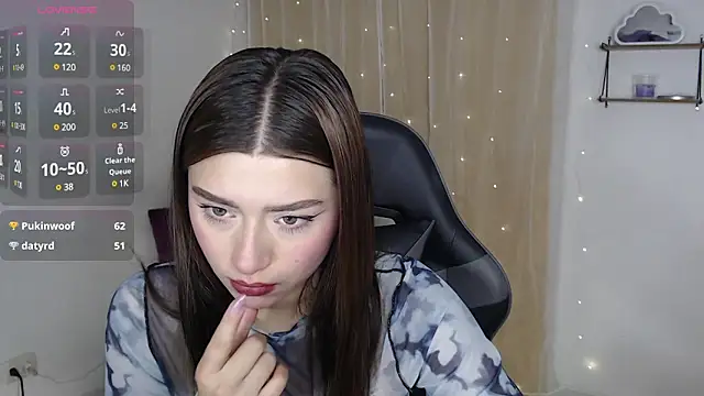 mily thomson b  online show from February 22, 2025, 12:05 am