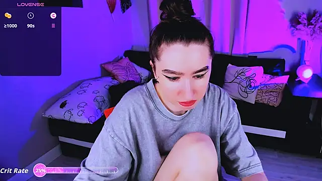 Snapshot of Lily_xBabe chatting on October 19, 2025, 10:49 am Lily xBabe online show from October 19, 2025, 10:49 am