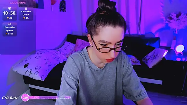 Snapshot of Lily_xBabe chatting on November 29, 2025, 8:06 am Lily xBabe online show from November 29, 2025, 8:06 am