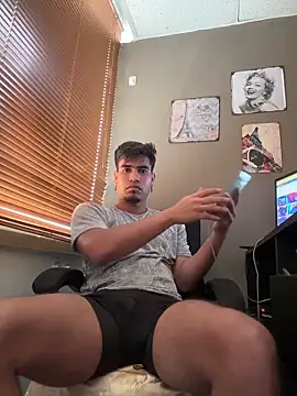 Snapshot of jaden_98_ chatting on November 17, 2025, 10:26 pm jaden 98 online show from November 17, 2025, 10:26 pm