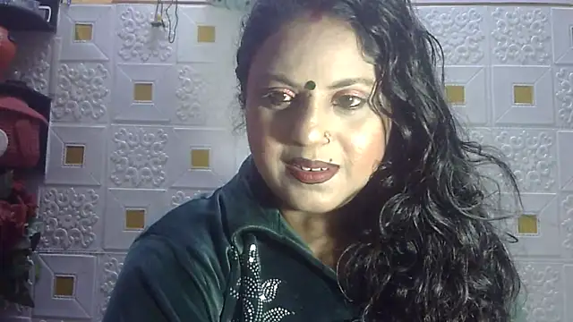 Snapshot of Sexy_komolika chatting on January 31, 2025, 10:42 am Sexy komolika online show from January 31, 2025, 10:42 am