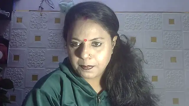 Snapshot of Sexy_komolika chatting on February 12, 2025, 1:48 pm Sexy komolika online show from February 12, 2025, 1:48 pm