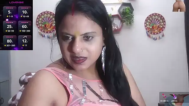 Snapshot of Sexy_komolika chatting on September 13, 2025, 3:34 pm Sexy komolika online show from September 13, 2025, 3:34 pm