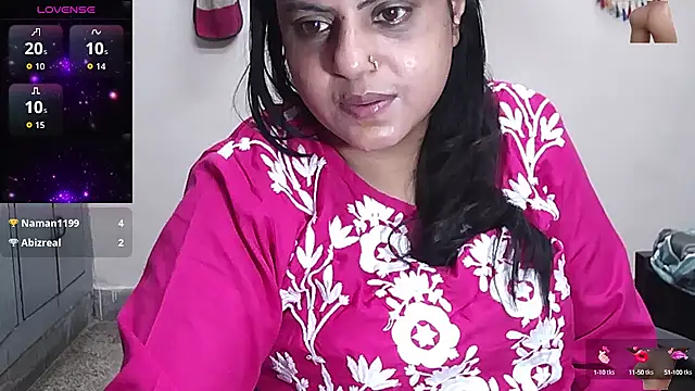 Snapshot of Sexy_komolika chatting on October 2, 2025, 3:57 am Sexy komolika online show from October 2, 2025, 3:57 am