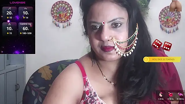 Snapshot of Sexy_komolika chatting on October 27, 2025, 3:05 pm Sexy komolika online show from October 27, 2025, 3:05 pm