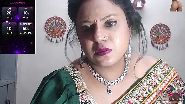 Snapshot of Sexy_komolika chatting on November 27, 2025, 3:47 pm Sexy komolika online show from November 27, 2025, 3:47 pm