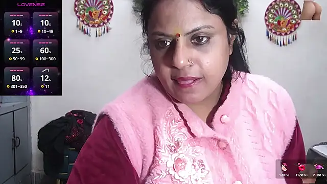 Snapshot of Sexy_komolika chatting on December 5, 2025, 4:47 pm Sexy komolika online show from December 5, 2025, 4:47 pm