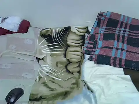 springly love online show from October 22, 2025, 11:21 am