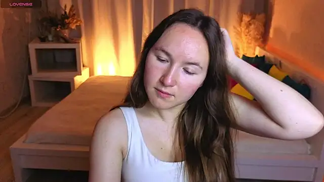 Little doll meow online show from September 29, 2025, 2:38 am