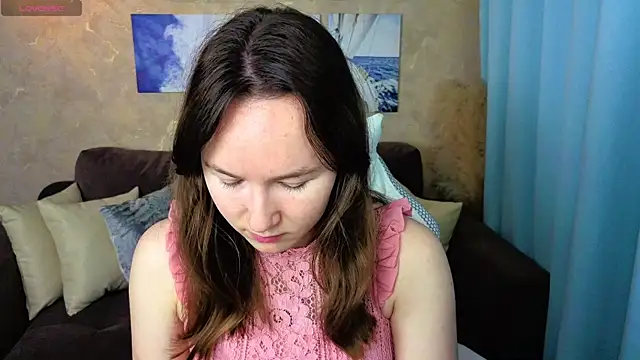 Little doll meow online show from November 27, 2025, 3:08 am