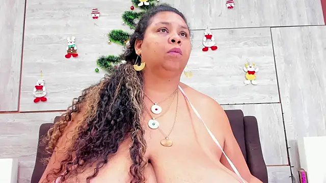 Lynn Jones online show from January 3, 2025, 2:54 am