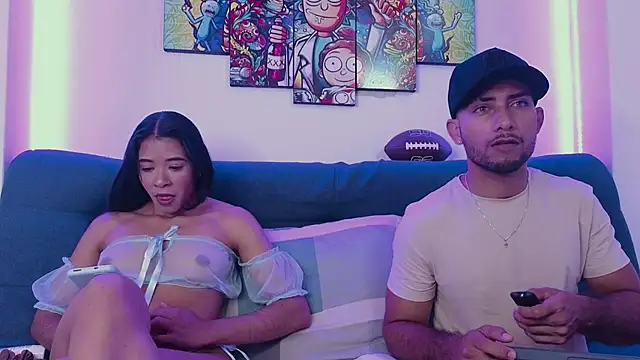 catalina y tylerjhons online show from October 6, 2025, 7:44 pm