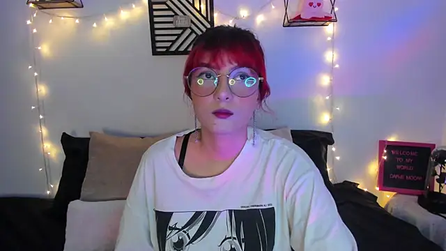 Dafne Moon online show from January 3, 2025, 1:48 am