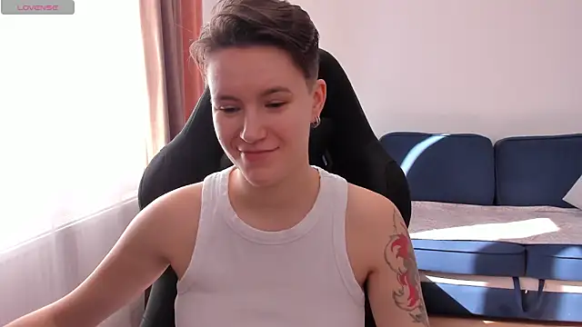 Snapshot of JessieFlower chatting on September 18, 2025, 8:16 am JessieFlower online show from September 18, 2025, 8:16 am