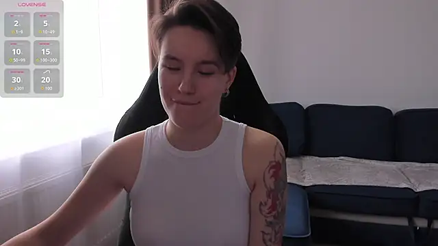 Snapshot of JessieFlower chatting on October 10, 2025, 8:02 am JessieFlower online show from October 10, 2025, 8:02 am