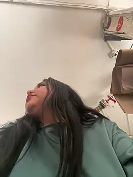 Snapshot of Kym_Owens chatting on March 11, 2025, 8:09 pm Kym Owens online show from March 11, 2025, 8:09 pm