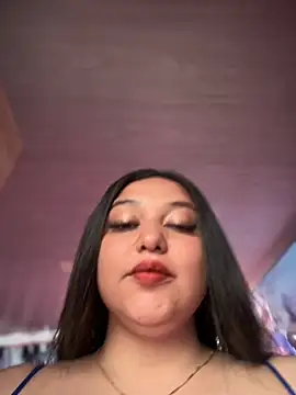 Snapshot of Kym_Owens chatting on October 17, 2025, 3:58 pm Kym Owens online show from October 17, 2025, 3:58 pm