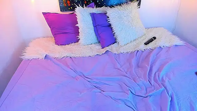 Snapshot of cloe_bridgee chatting on January 7, 2025, 6:05 am cloe bridgee online show from January 7, 2025, 6:05 am