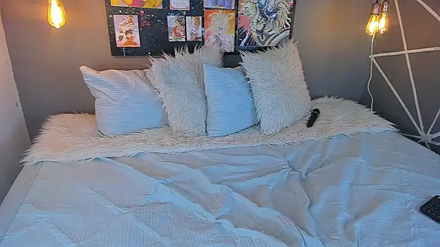 Snapshot of cloe_bridgee chatting on February 17, 2025, 3:04 am cloe bridgee online show from February 17, 2025, 3:04 am