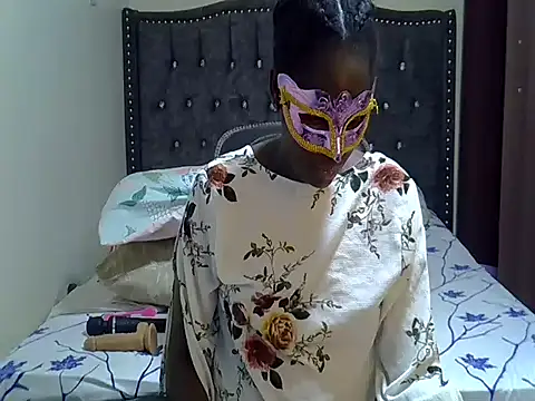 QueenJelly Sexy online show from February 26, 2025, 11:37 pm