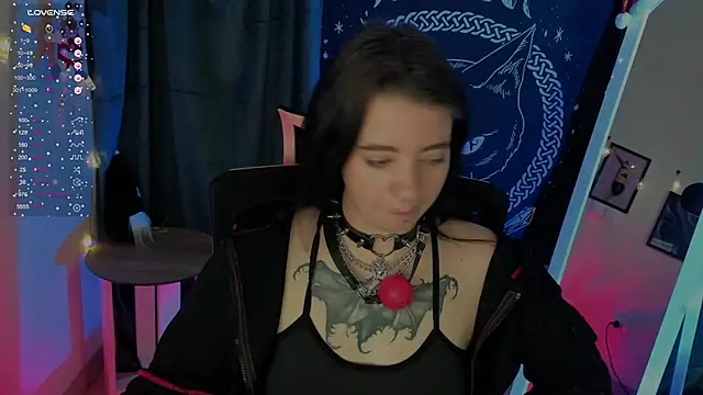 Snapshot of Sam_Mystery chatting on January 12, 2025, 2:14 am Sam Mystery online show from January 12, 2025, 2:14 am