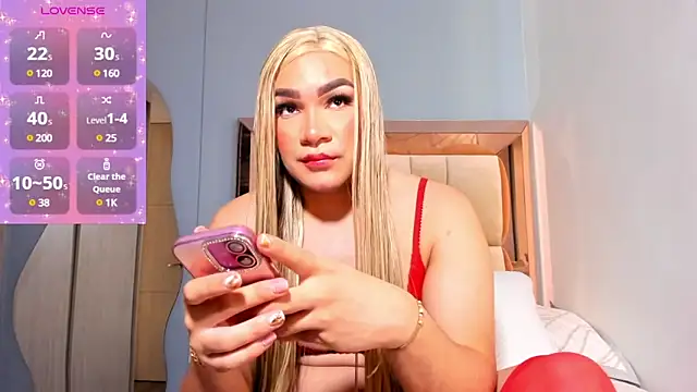 Snapshot of Aisha-sweet13 chatting on February 15, 2025, 5:17 pm Aisha-sweet13 online show from February 15, 2025, 5:17 pm