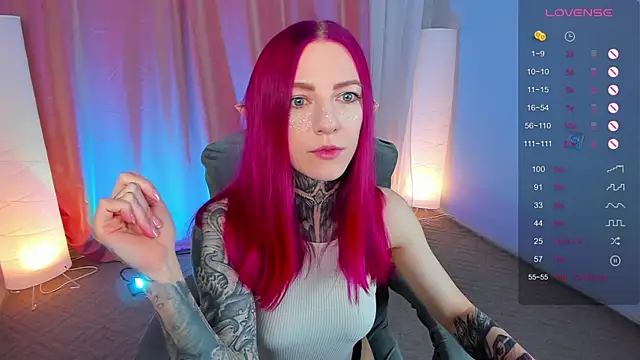 Snapshot of Roxy_____ chatting on January 18, 2025, 8:30 pm Roxy      online show from January 18, 2025, 8:30 pm