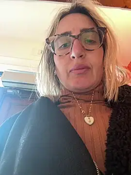 casalinga88 online show from March 14, 2025, 9:57 am