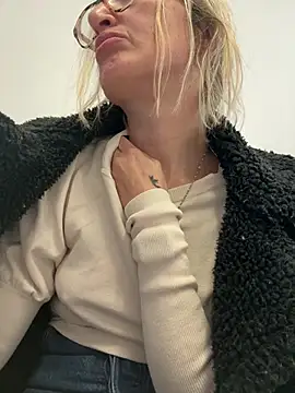 casalinga88 online show from March 21, 2025, 12:50 pm