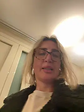 casalinga88 online show from March 21, 2025, 5:56 pm