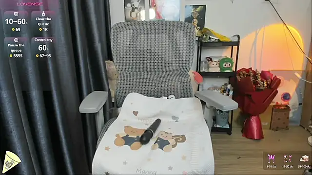 Berrysweet 68 online show from February 28, 2025, 9:47 am